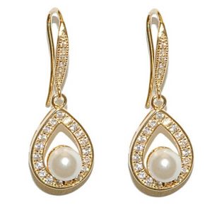Gold pearl drop bridal earrings G010