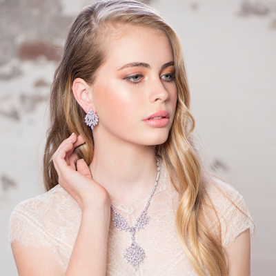 Hollywood style jewellery 2025