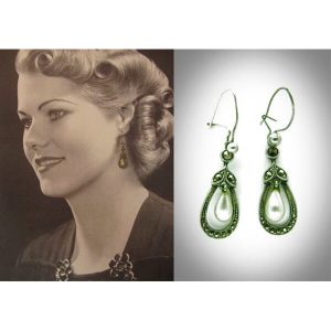 'Joy' vintage pearl wedding earrings 1940s