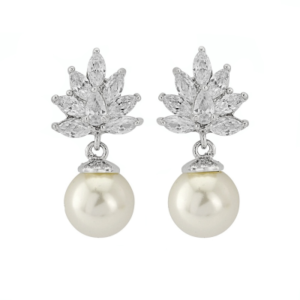 Vintage style pearl wedding earrings